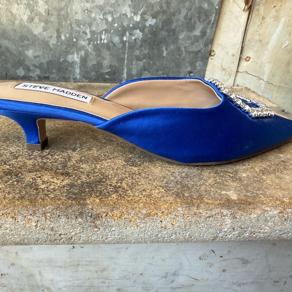 Steve Madden Blue Embellished Women's Mules - Picture 2 of 4